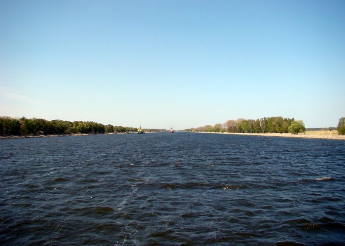 The Piastowski canal, the canal containing the Tall Boy bomb. Image by Mateusz War. CC BY-SA 3.0