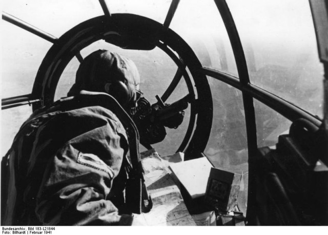 (Bundesarchiv, Bild 183-L21844)